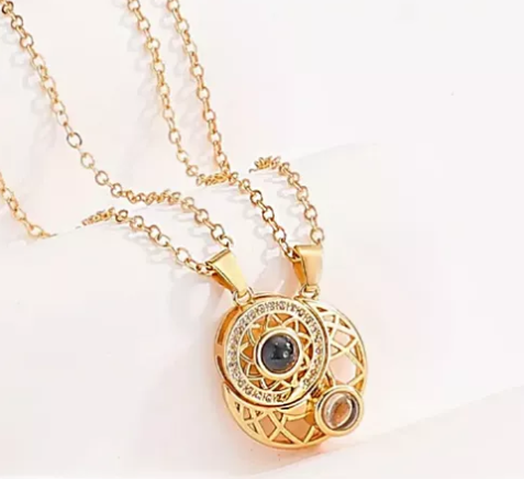 Collar Sol y Luna - 100 idiomas