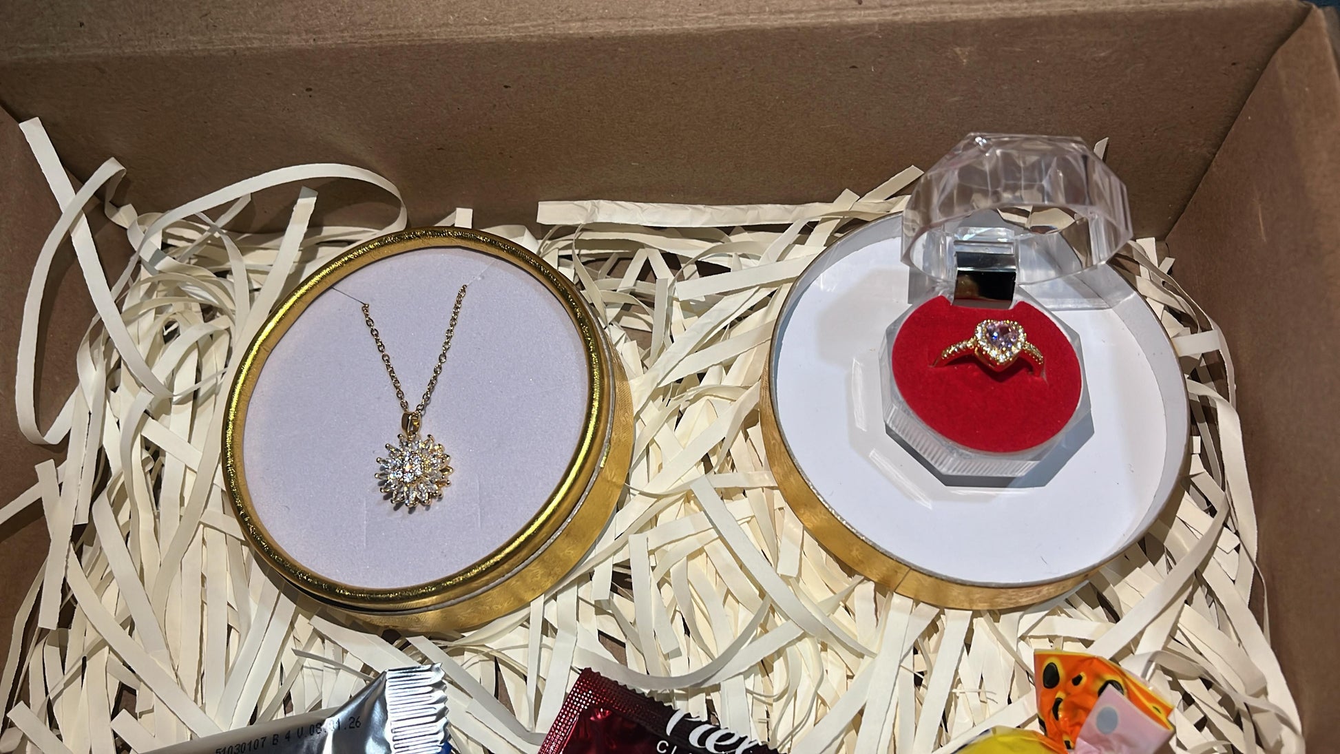 💝 Pack Especial de Amor y Dulzura 💍🍫